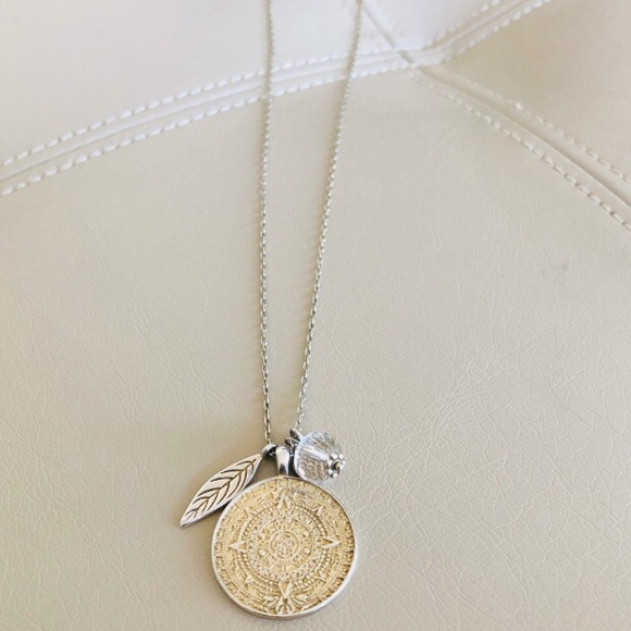 Stella & Dot Jewelry - S&D[Long Retired] Delicate Penelope Coin Necklace